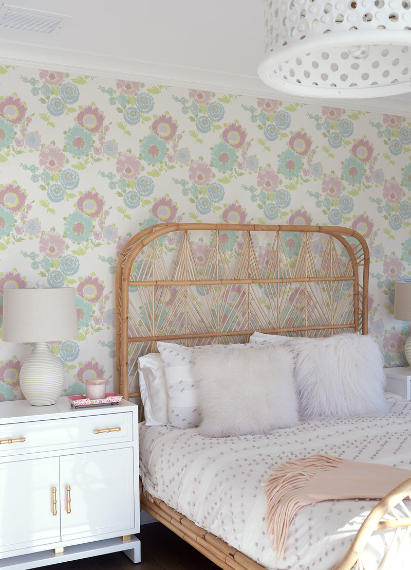 Essie Painterly Floral Wallpaper
