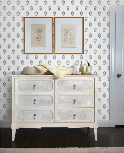 Kit Heather Floral Wallpaper