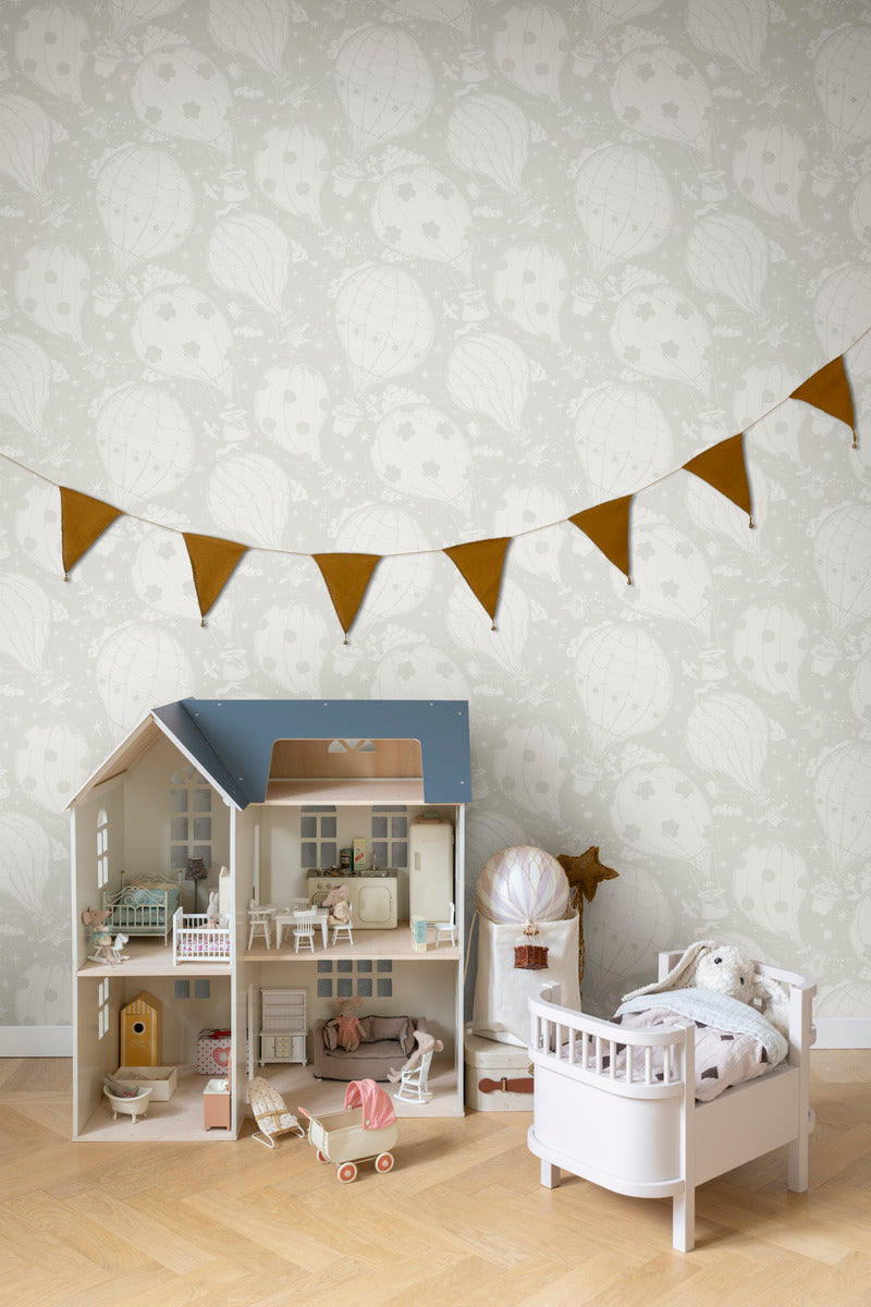 Ballongerna Balloon Nursery Wallpaper