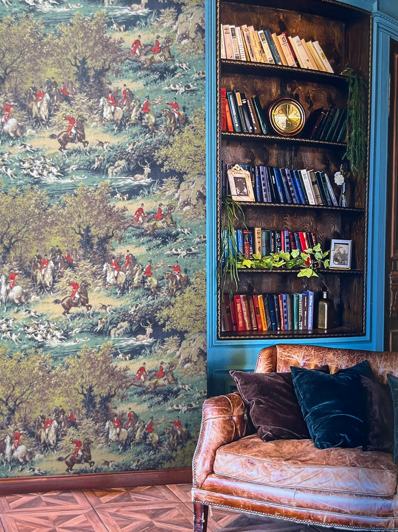 Taunton Vintage Horse and Hound Hunting Scene Wallpaper