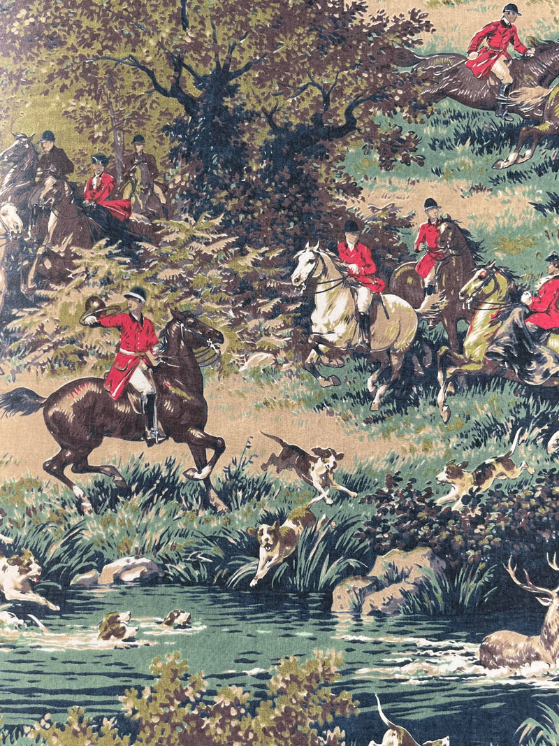 Taunton Vintage Horse and Hound Hunting Scene Wallpaper