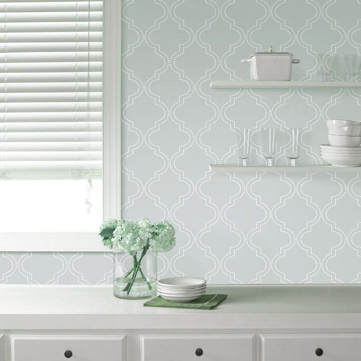 Gray Quatrefoil Peel Stick Wallpaper | NU1649 – D. Marie Interiors