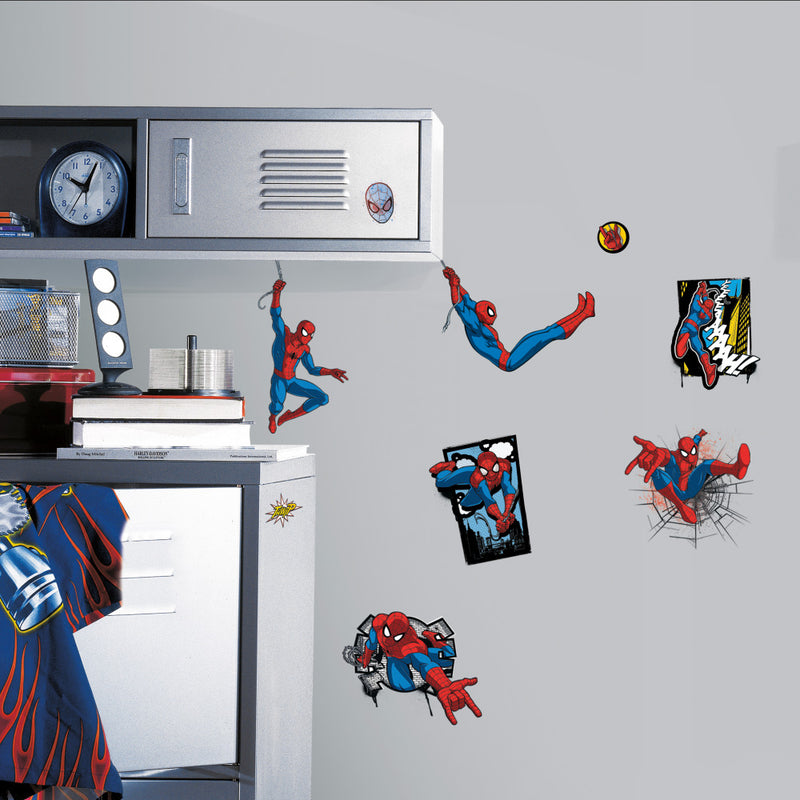Ultimate Spider-Man Comic Peel and Stick Wall Decals